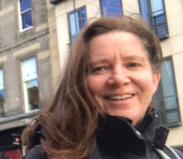 Sandra Knight